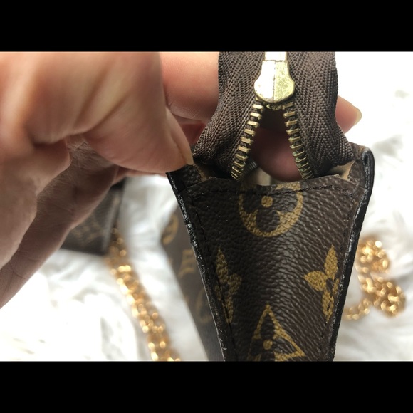 *SOLD* Louis Vuitton pm bucket pouch (chain not included) - Picture 6 of 9